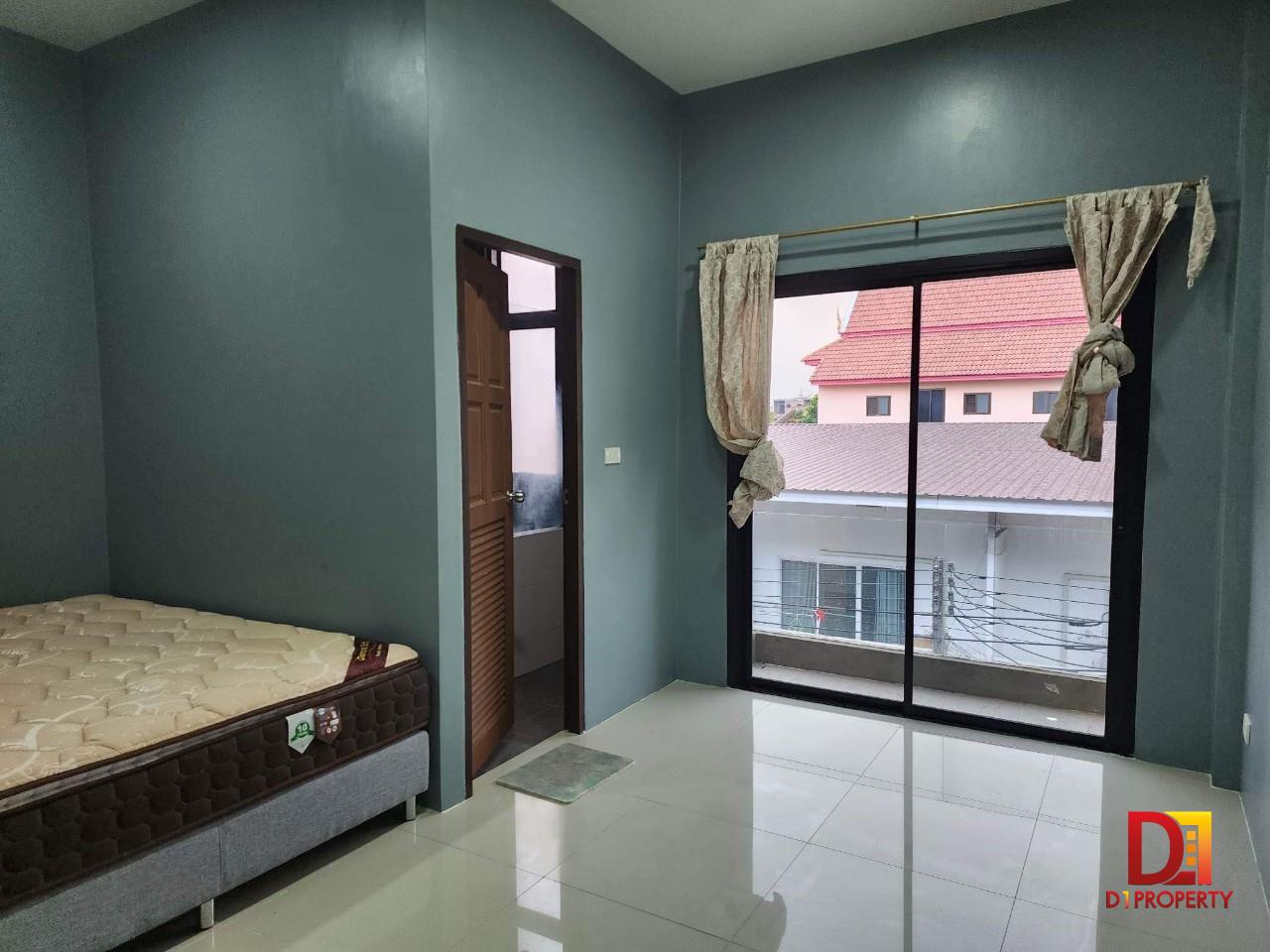 Sale/Rent Townhome Near Chiang Mai International School (CMIS)