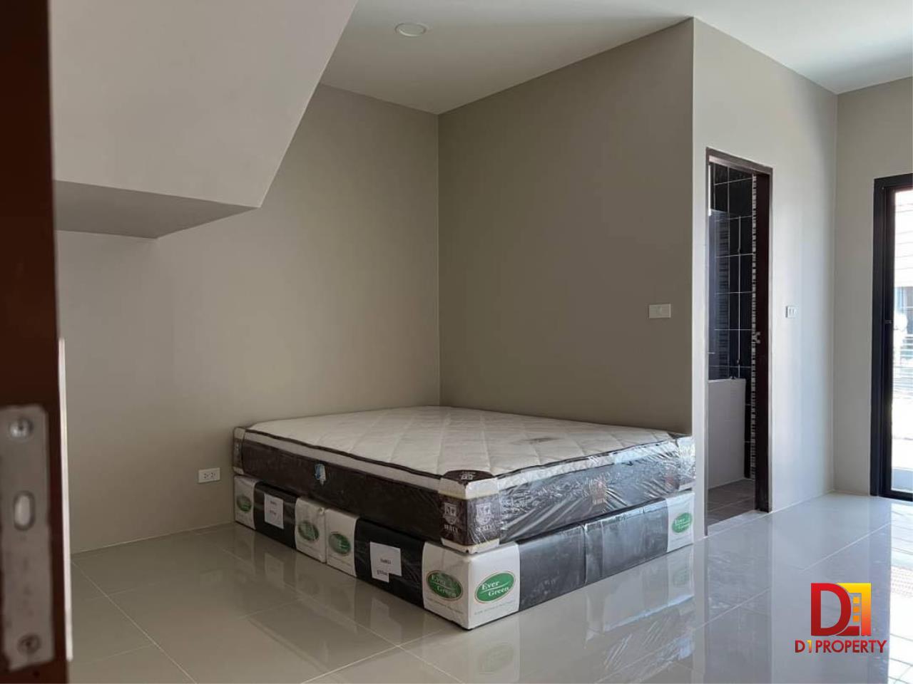 Sale/Rent Townhome Near Chiang Mai International School (CMIS)