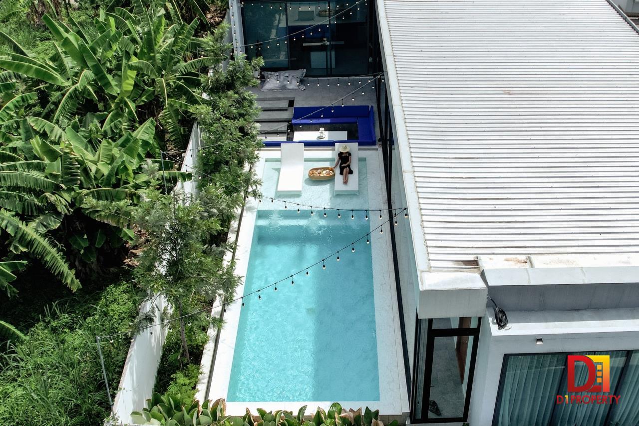 House for sale Modern Pool Villa Luxury Resort next to Doi Suthep