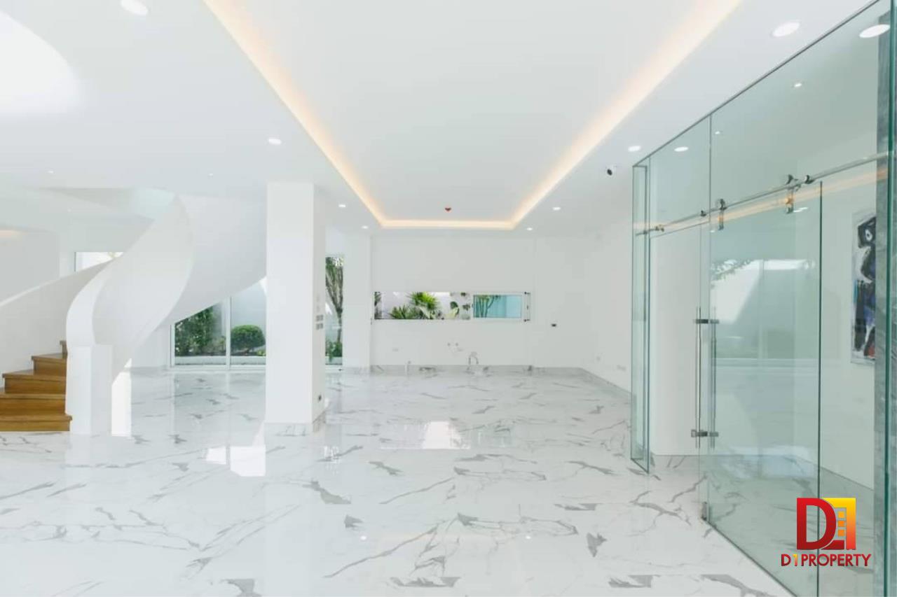 World Club Land Village Project Hangdong style modern luxury (new house)