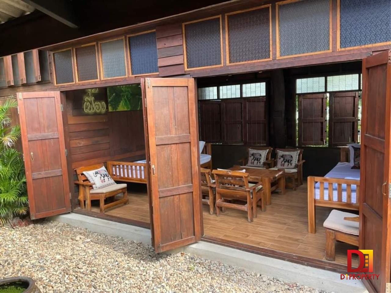 Lanna style garden house in the city Near Nakorn Payap International School