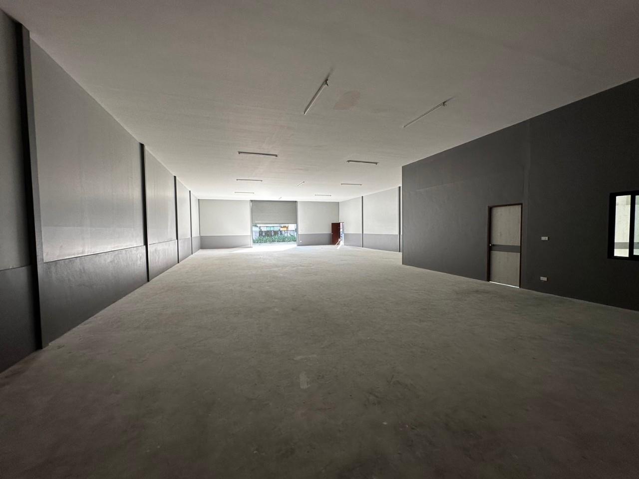 Warehouse for rent in Hang Dong zone 50 meters main road