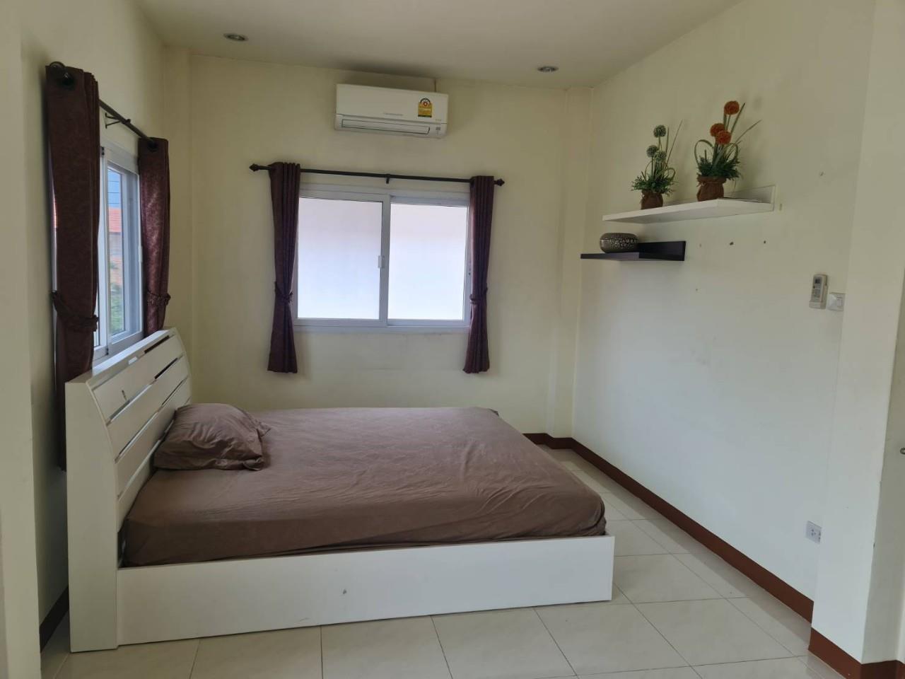 House for rent in Hang Dong area near Meritton British International School.