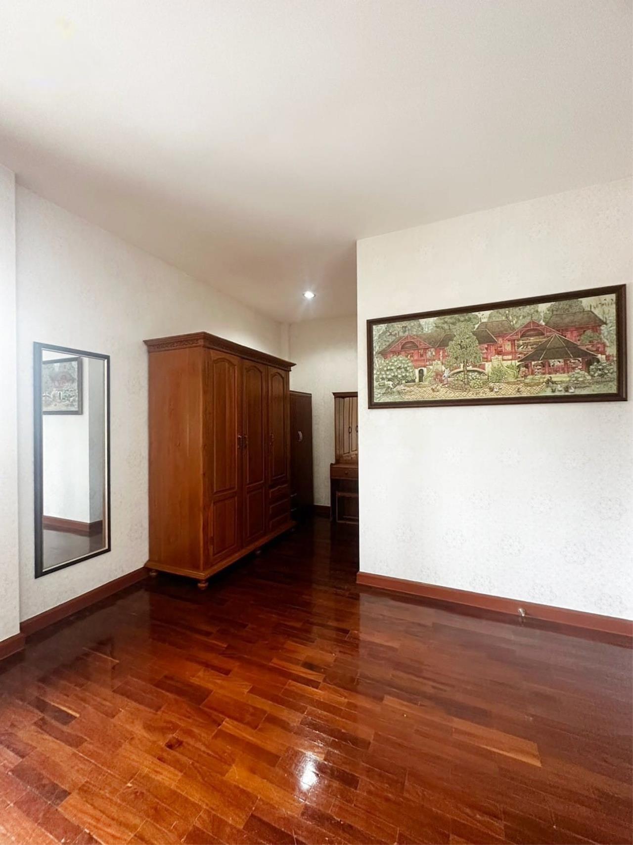 House for sale, Hang Dong zone