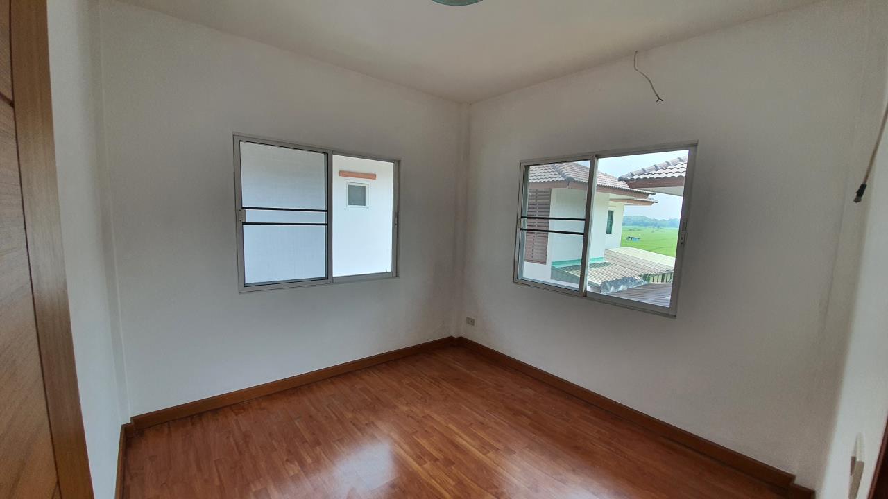 House for sale in the project, Hang Dong zone.