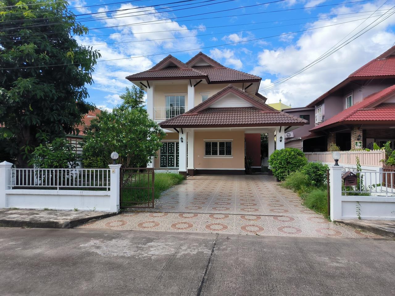 House for rent in San Sai zone near Central Festival Chiang Mai.