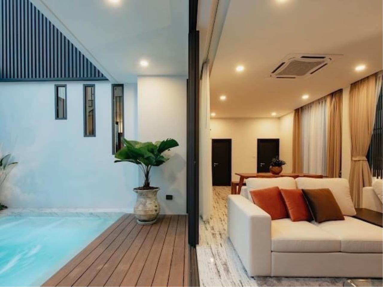 Pool villa for rent, Chet Yot zone, near ONE Nimman .