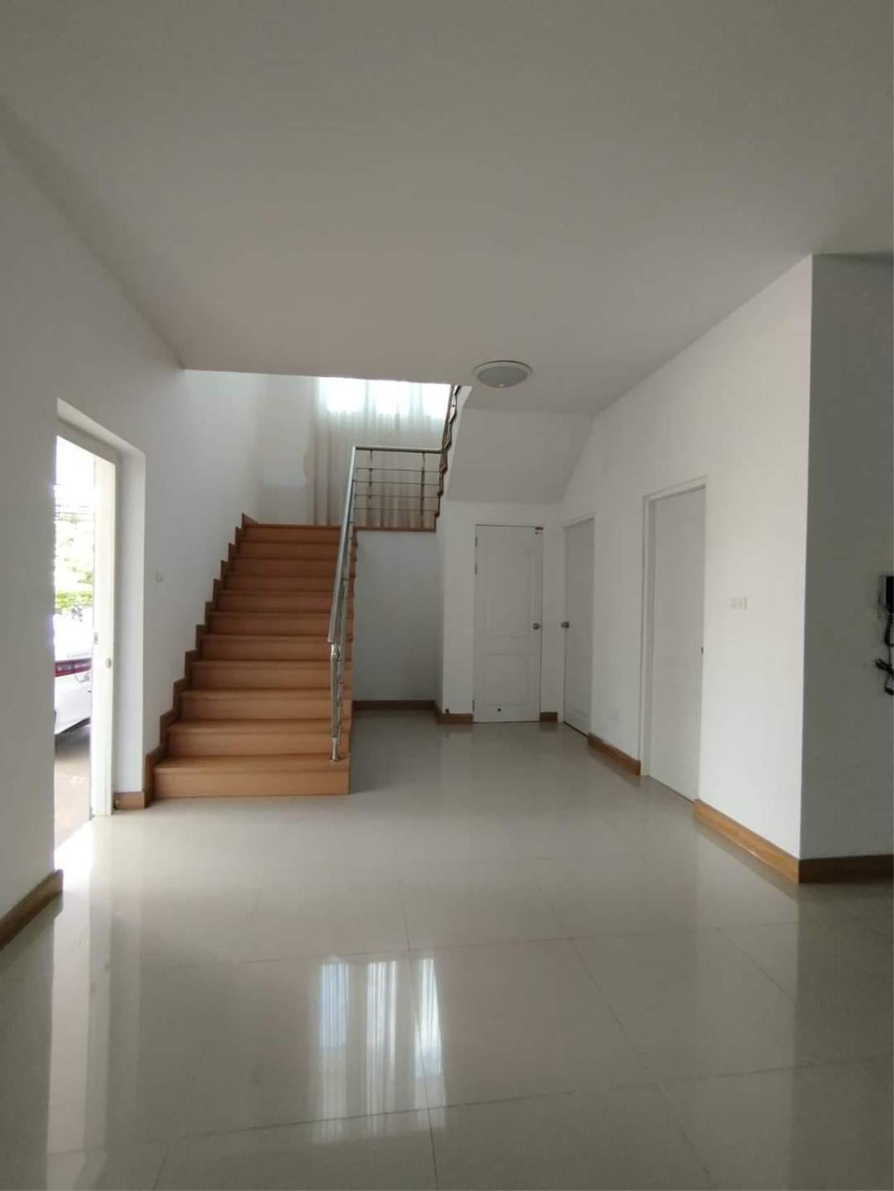 House for sale in the project, Hang Dong zone.