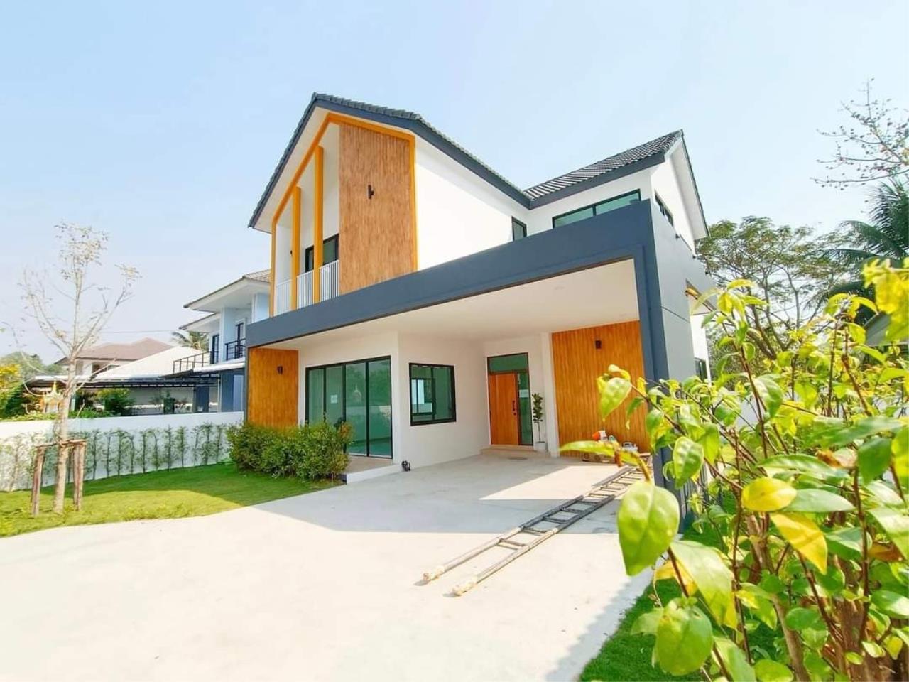 House for sale, Minimal-Nordic Style, San Sai zone.