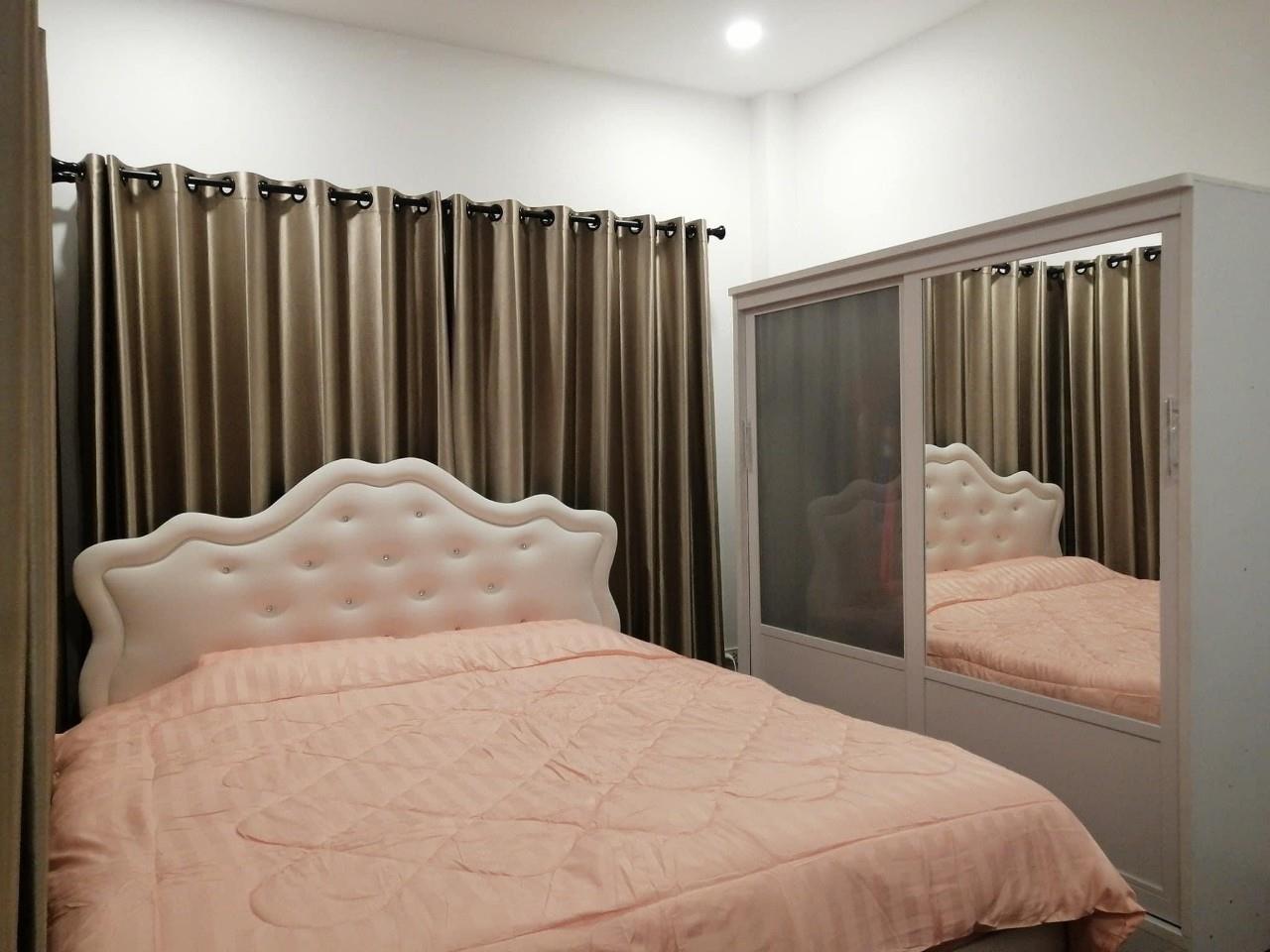 Townhouse for rent Near Nong Pa Khrang Municipality