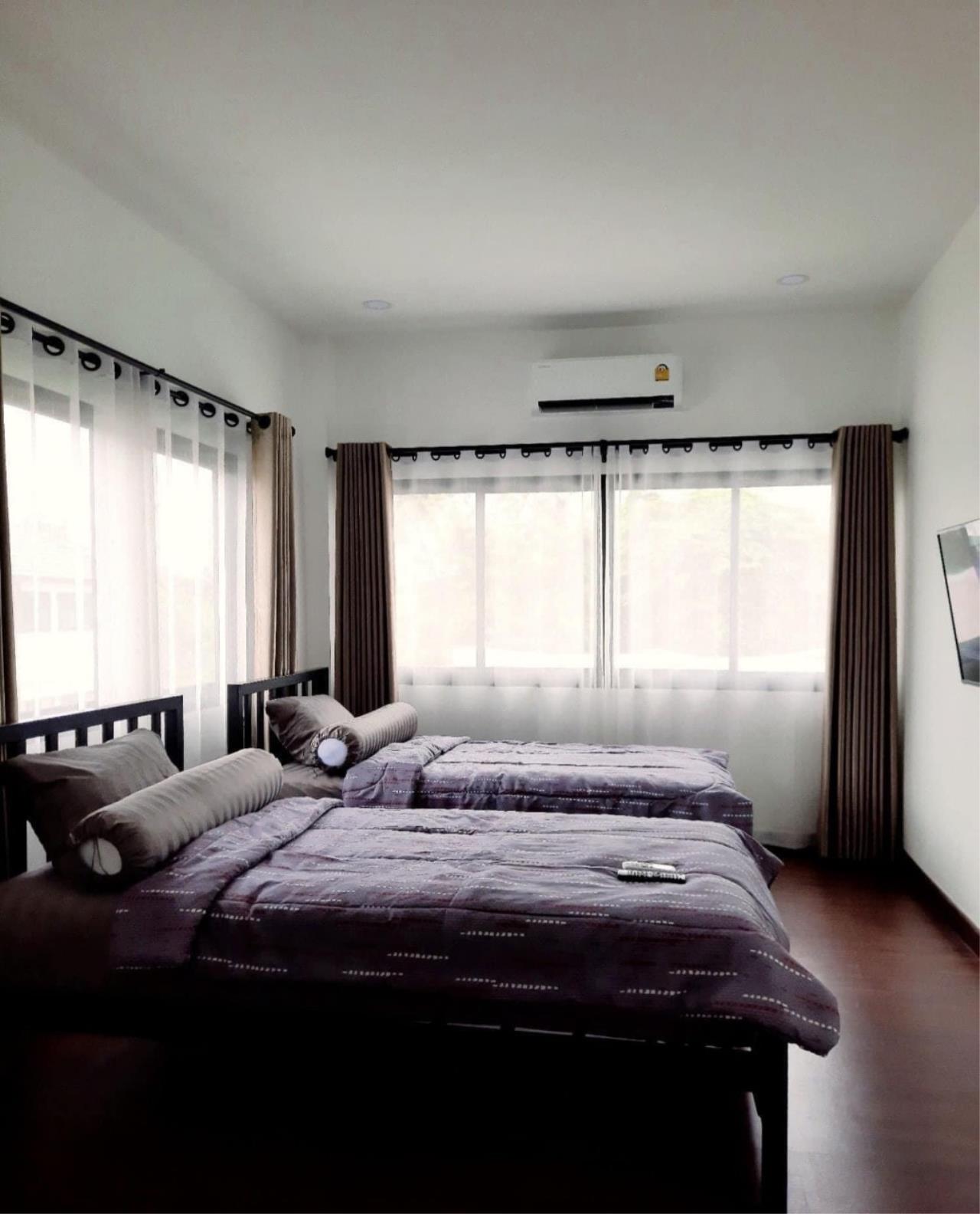 Townhouse for rent Near Nong Pa Khrang Municipality