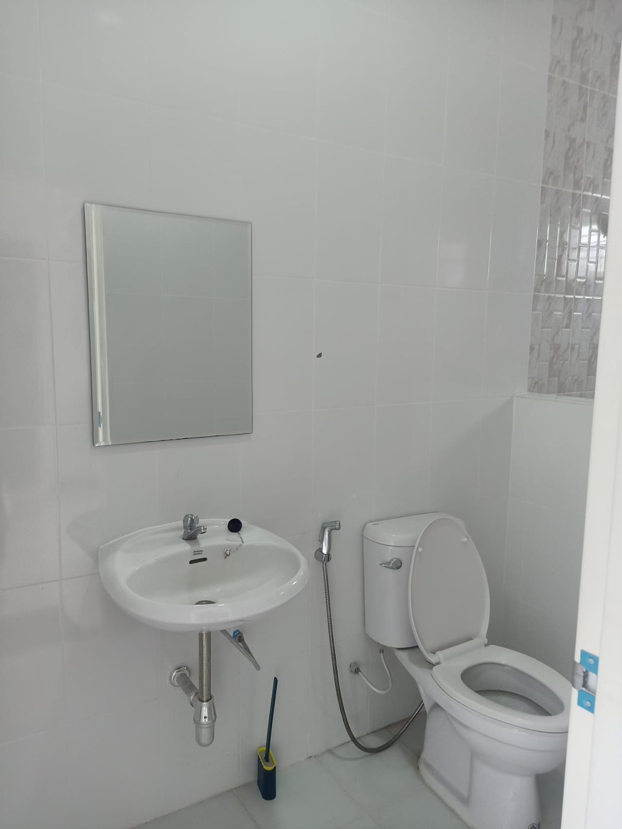 Single house for rent, Kasetsin Project Phase 1, near Maejo University.
