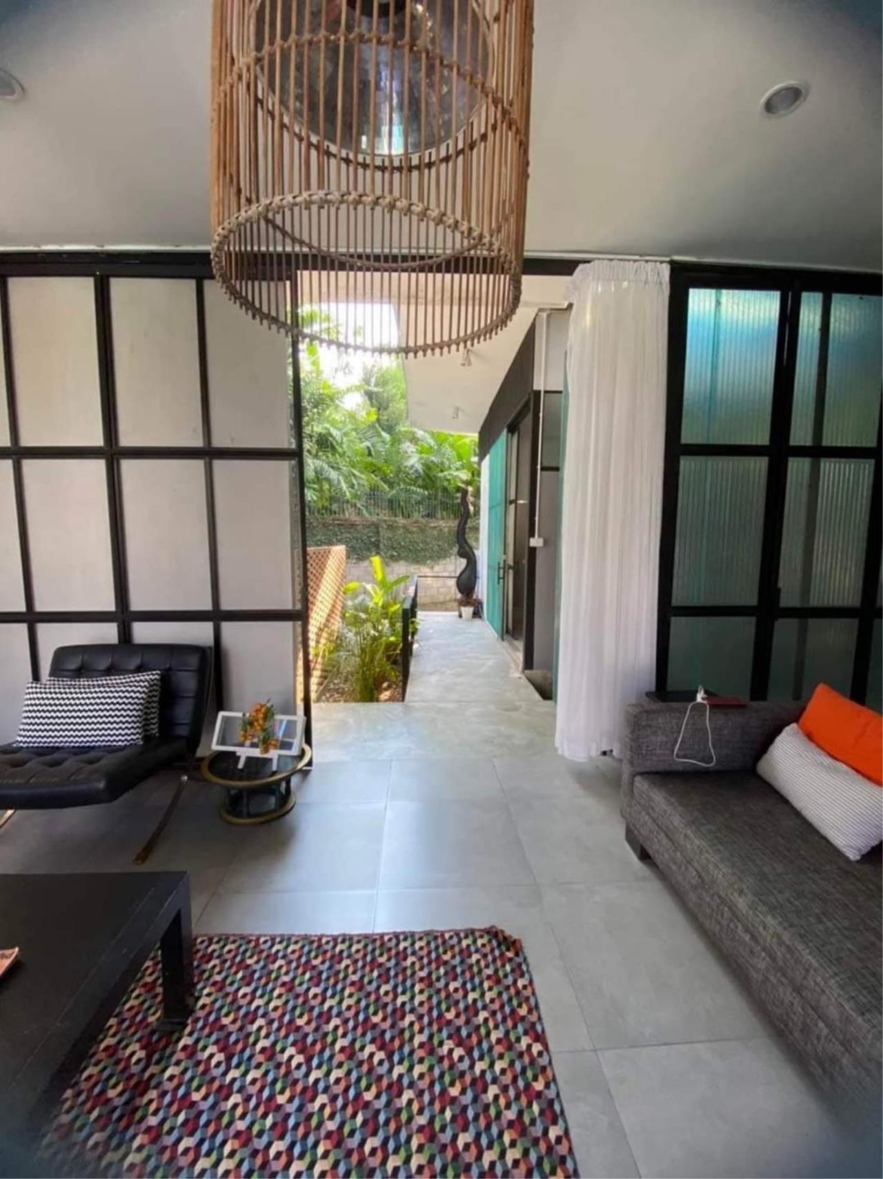 Baan Phlu Villa for rent, Hang Dong zone, near Kad Farang Village.