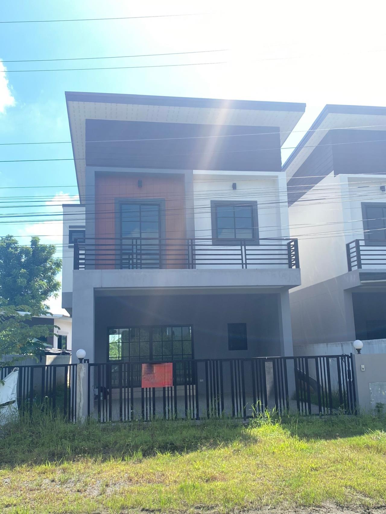 House for sale in San Kamphaeng zone