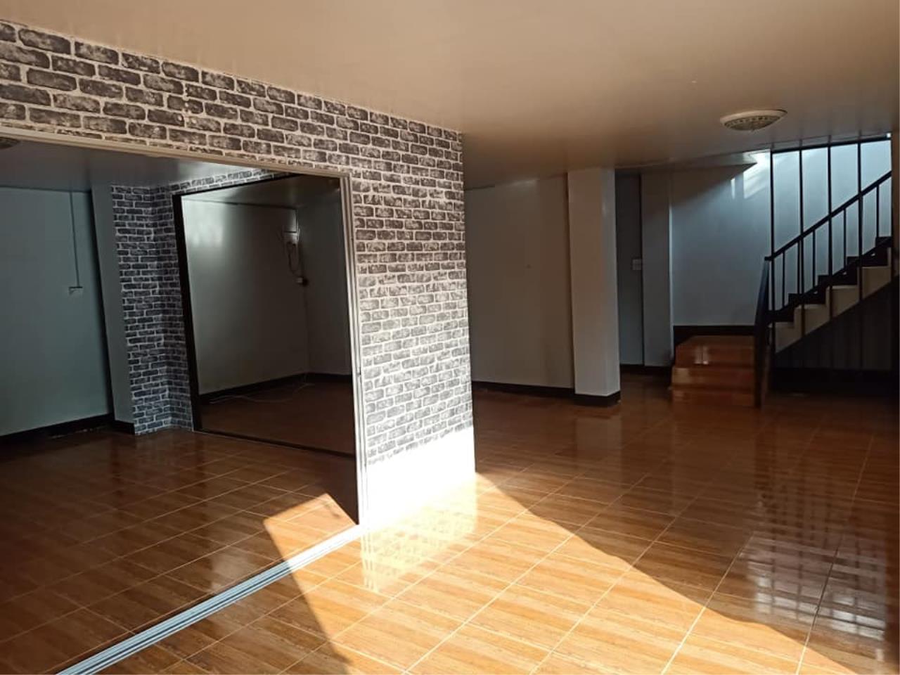 House for rent in Pa Daet zone Good location near the city