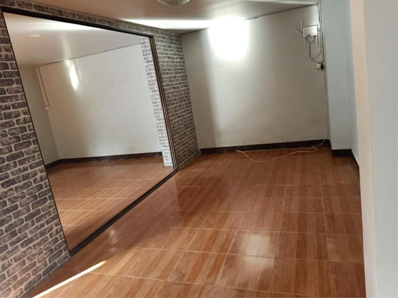 House for rent in Pa Daet zone Good location near the city