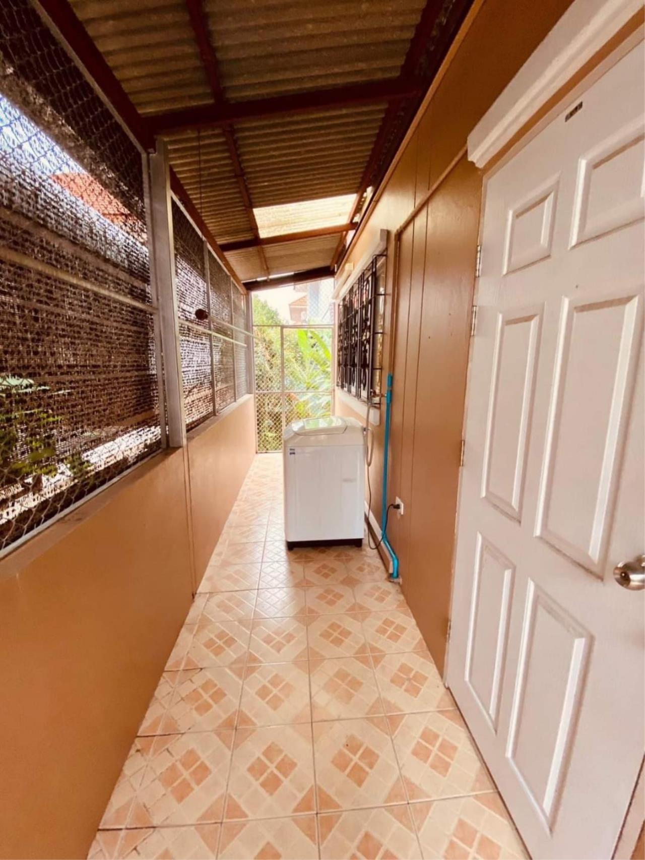 House for rent in San Sai zone for Central Festival Chiang Mai.