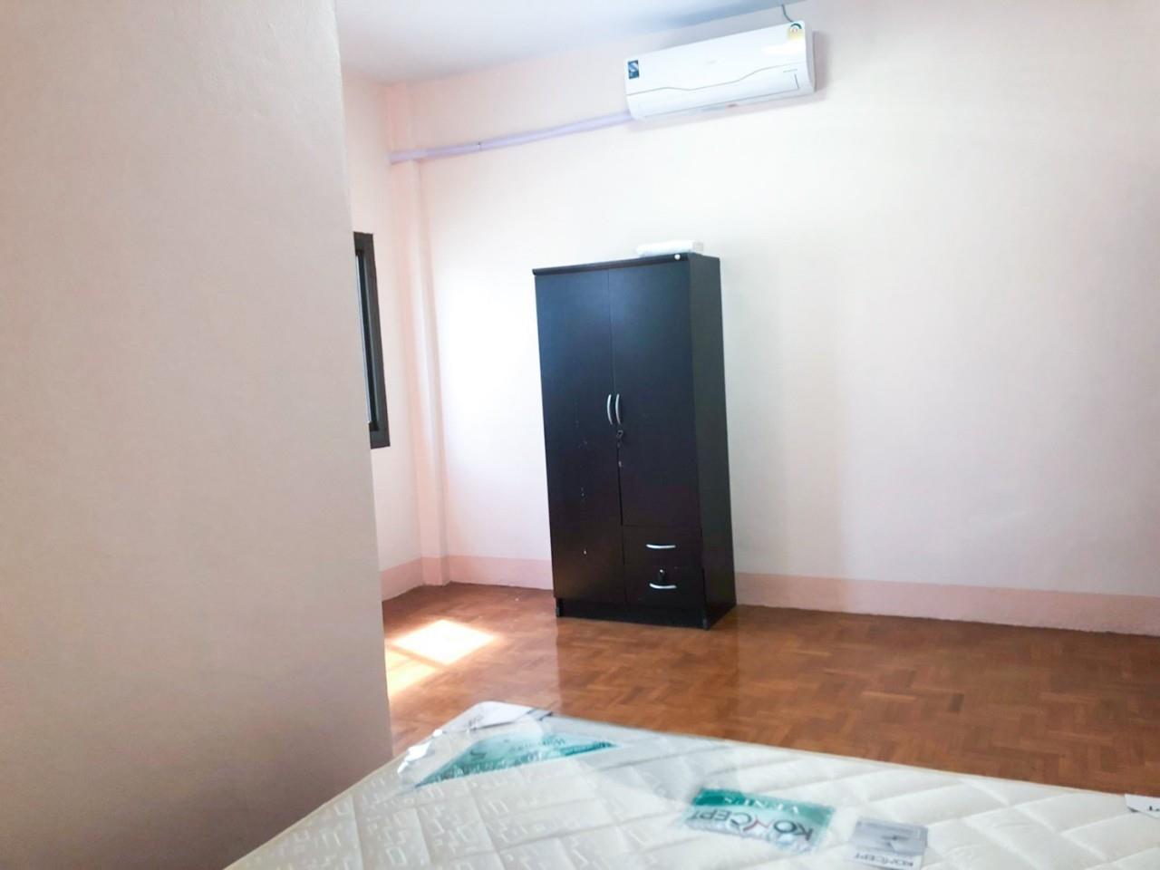 Townhome for rent near Chiang Mai University.