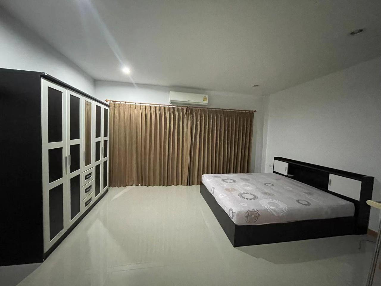 House for rent, San Sai Noi zone. Near Central Festival Chiang Mai