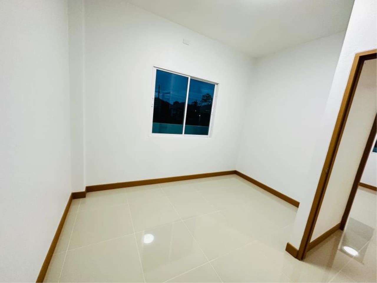 Newly built house for sale, San Sai zone