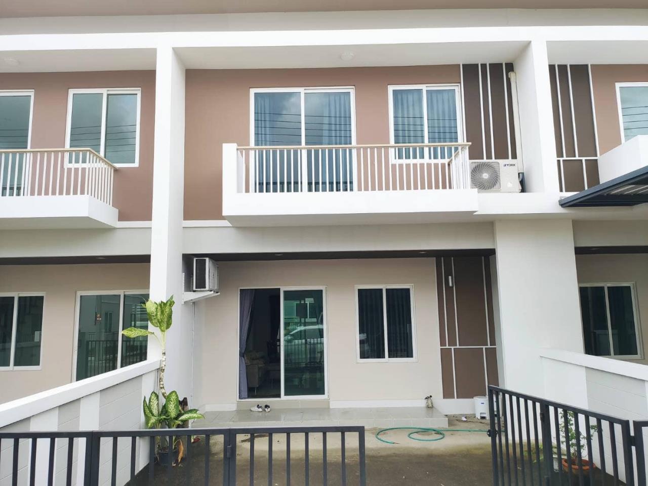 Townhome for rent Nai Kankanok Town 4 Nong Chom