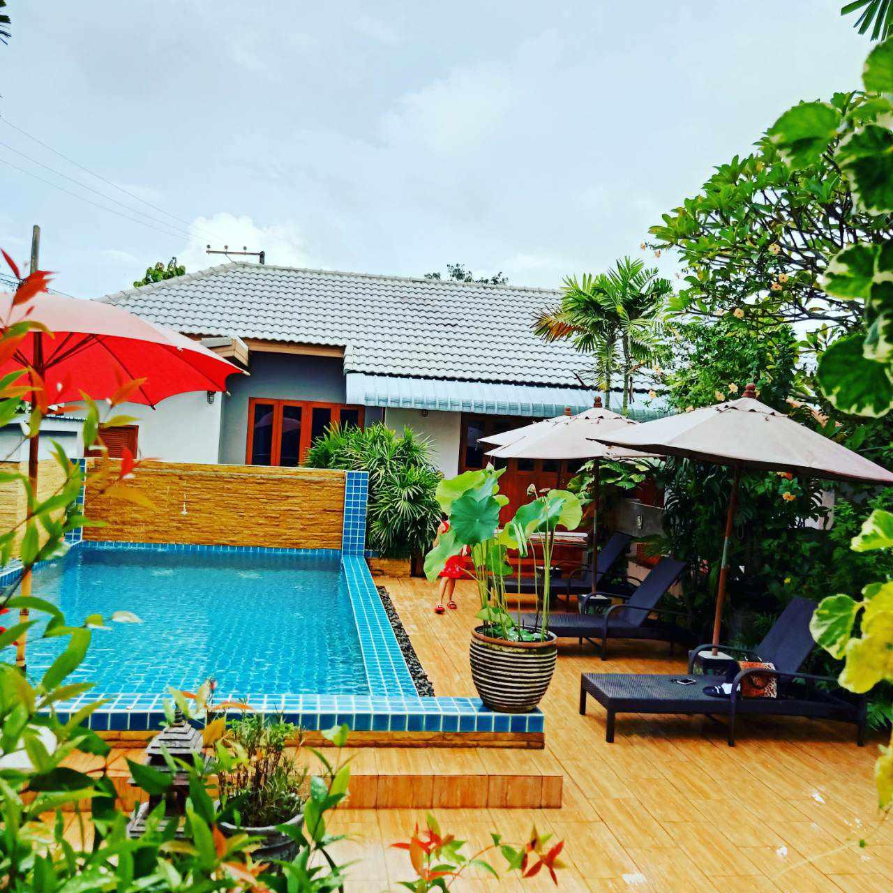 For sale/rent pool villa, San Kamphaeng zone.