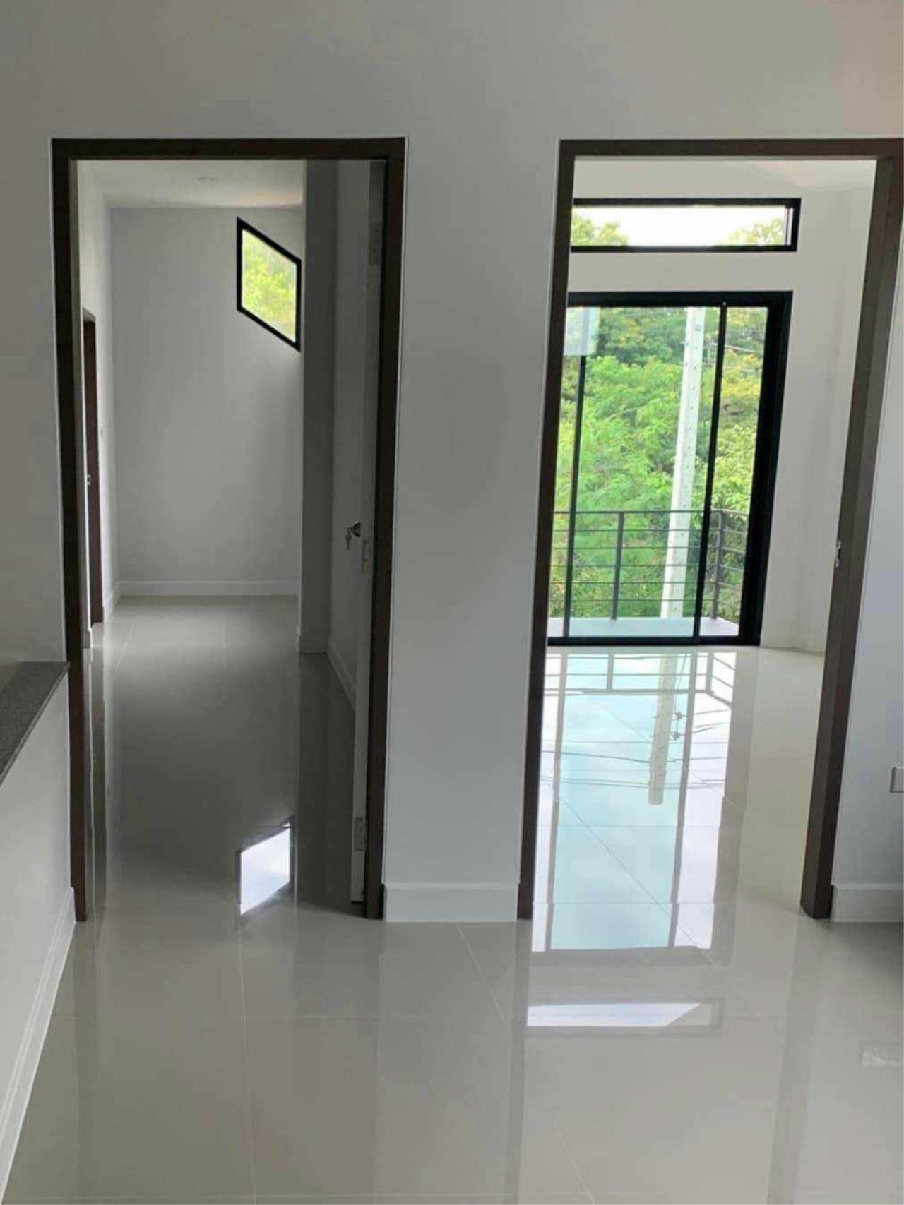 Newly built house for sale, Doi Saket zone.