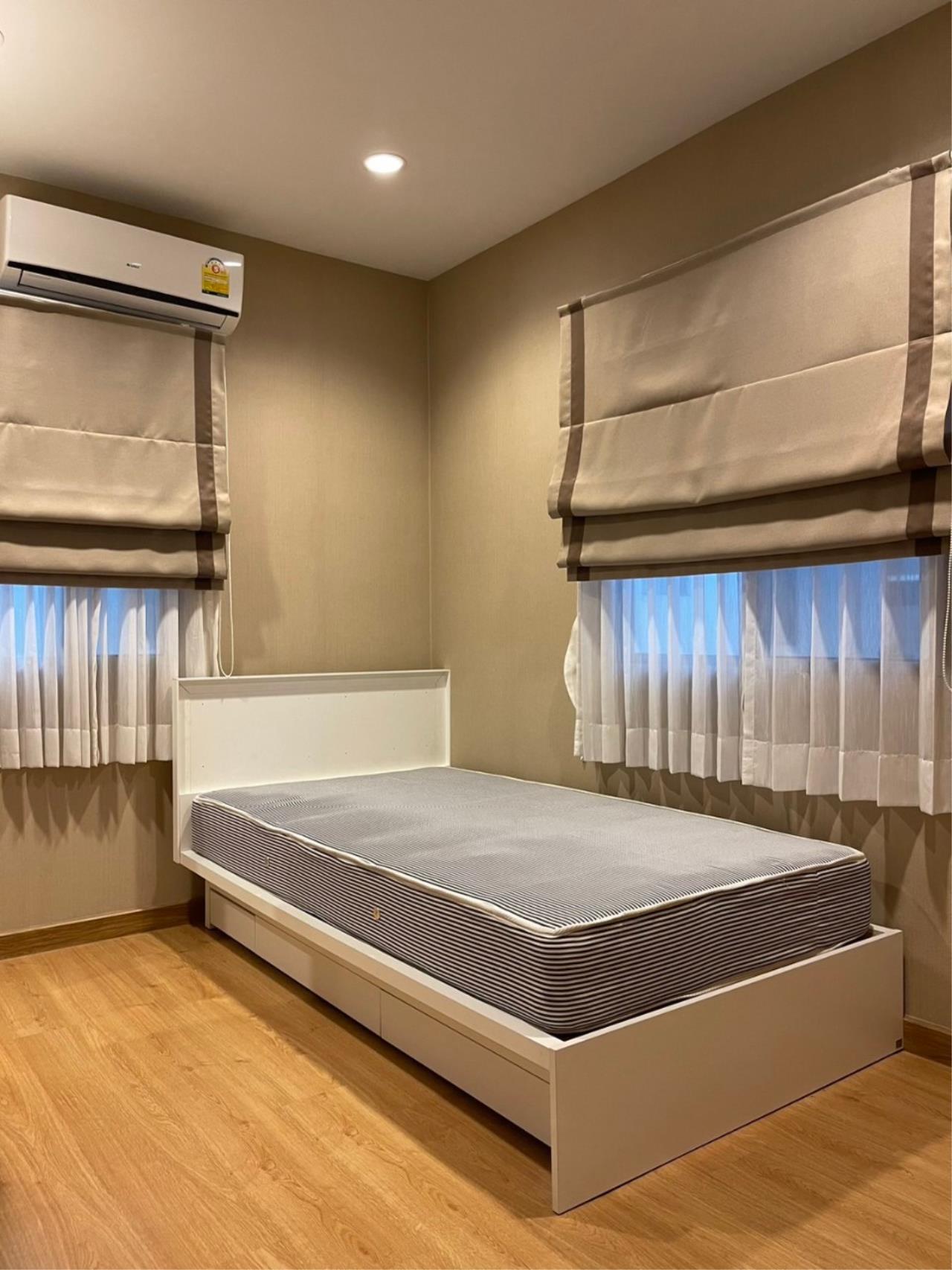 House for rent in The Plant Estique Pattanakarn 38 project.