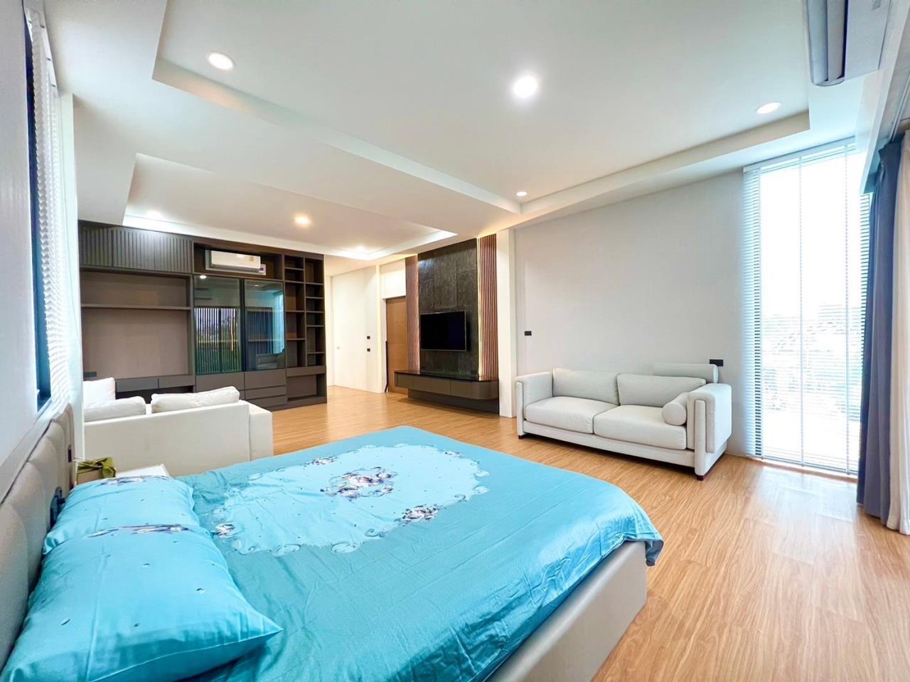 Modern style luxury house for sale, Hang Dong zone.