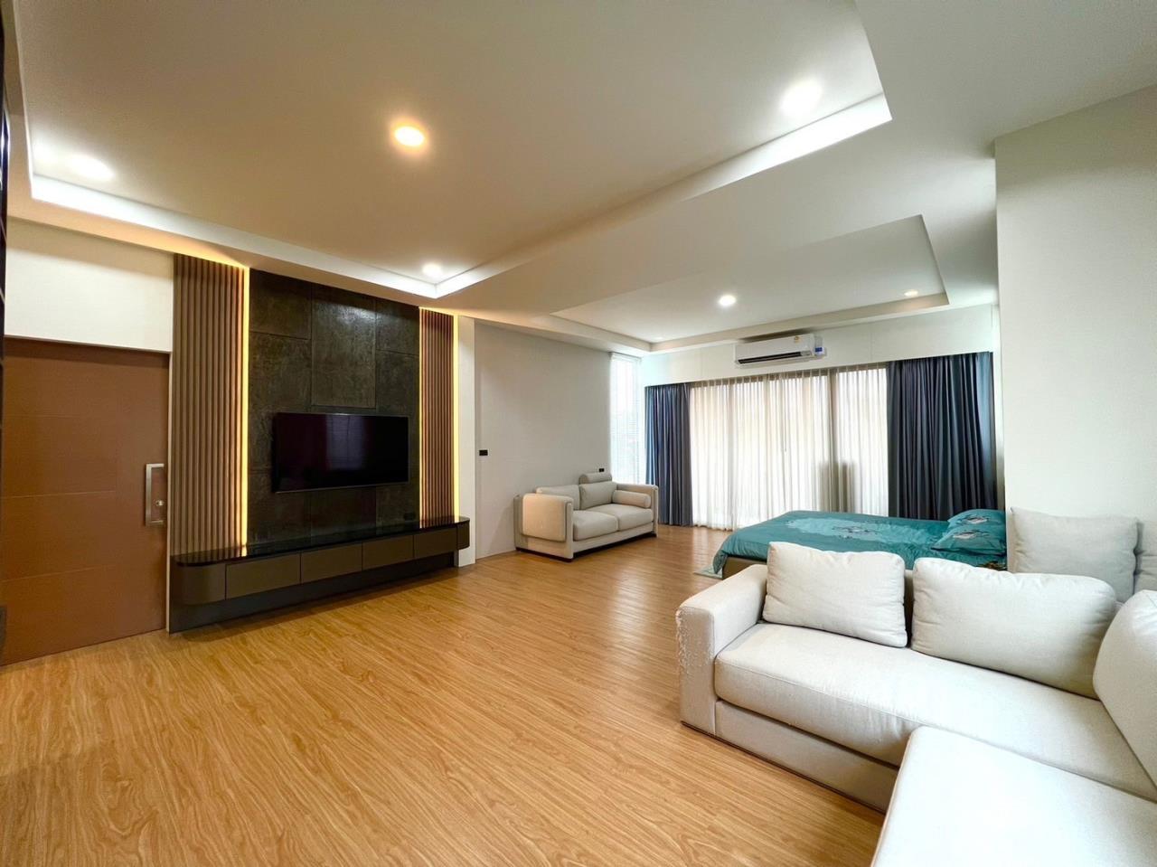 Modern style luxury house for sale, Hang Dong zone.