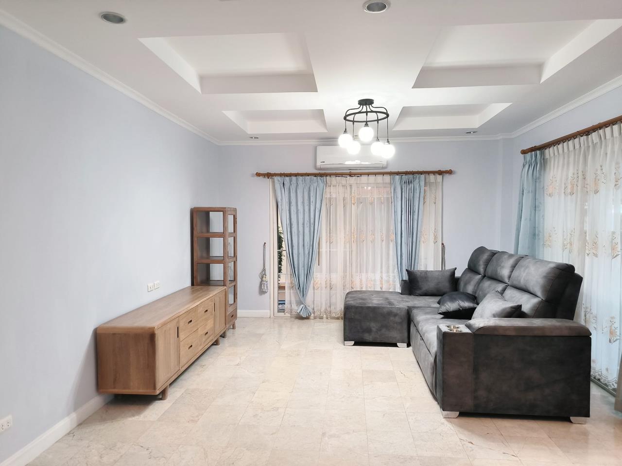 House for rent in Phanon project. Near Meechok Plaza