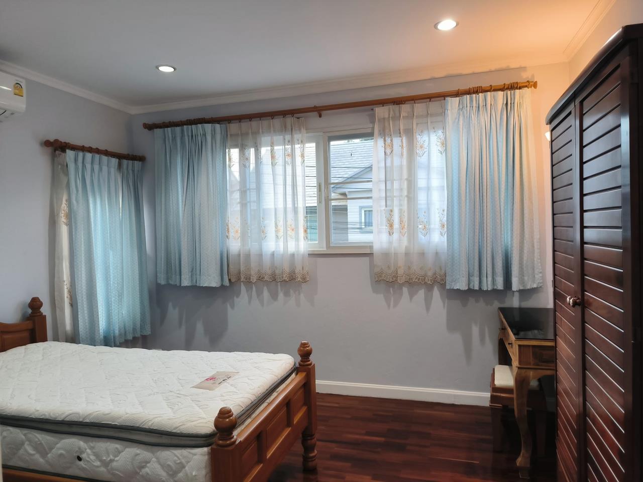 House for rent in Phanon project. Near Meechok Plaza