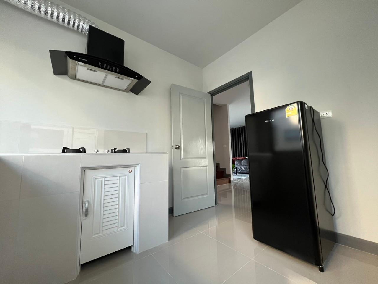 House for rent in San Kamphaeng zone, near Unity Concord International School.