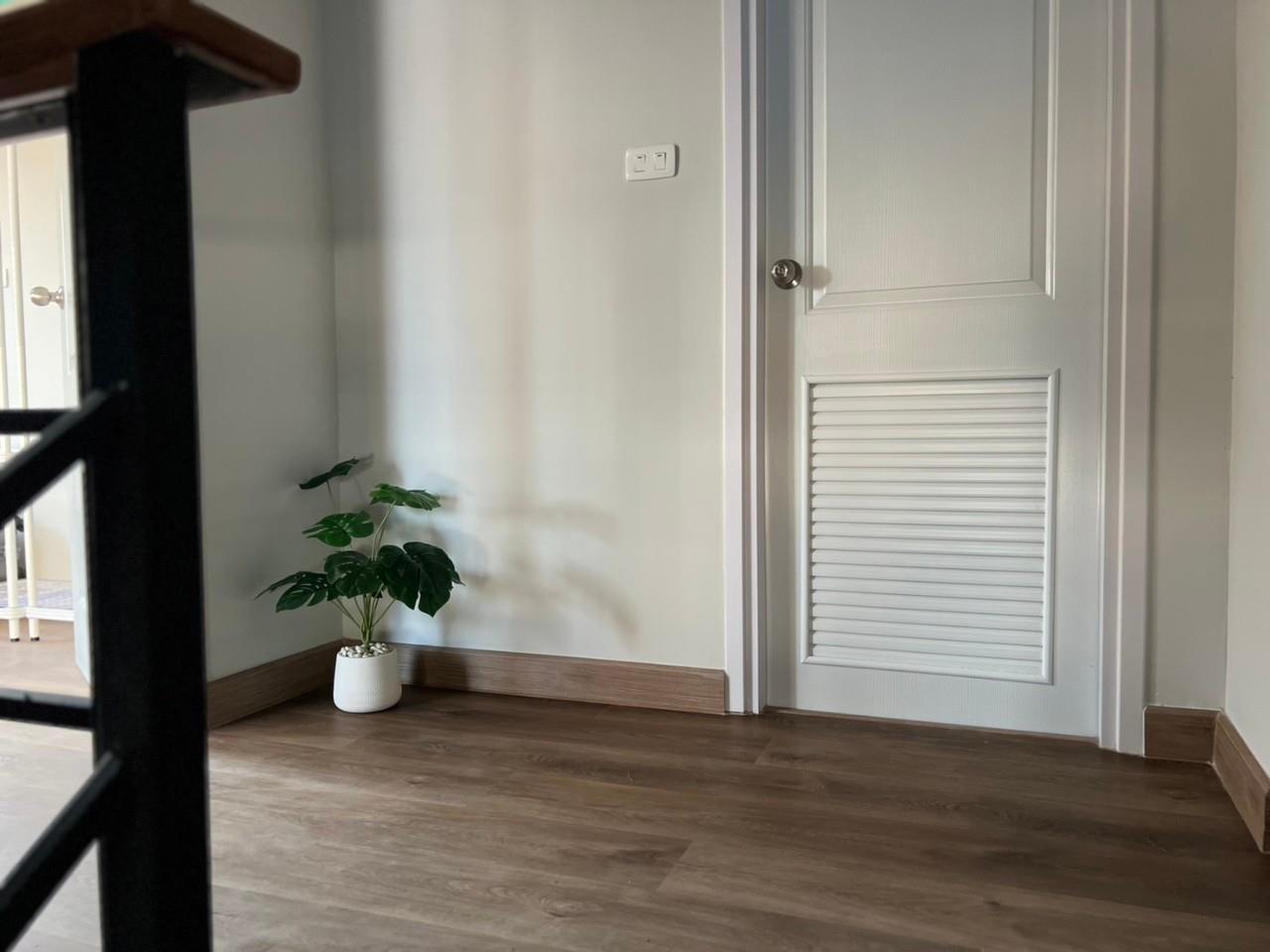 House for rent in San Kamphaeng zone, near Unity Concord International School.