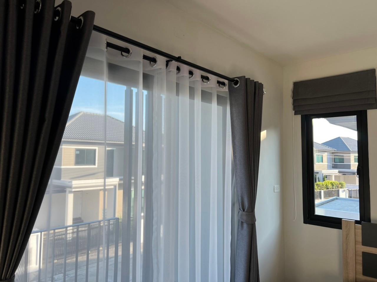 House for rent in San Kamphaeng zone, near Unity Concord International School.
