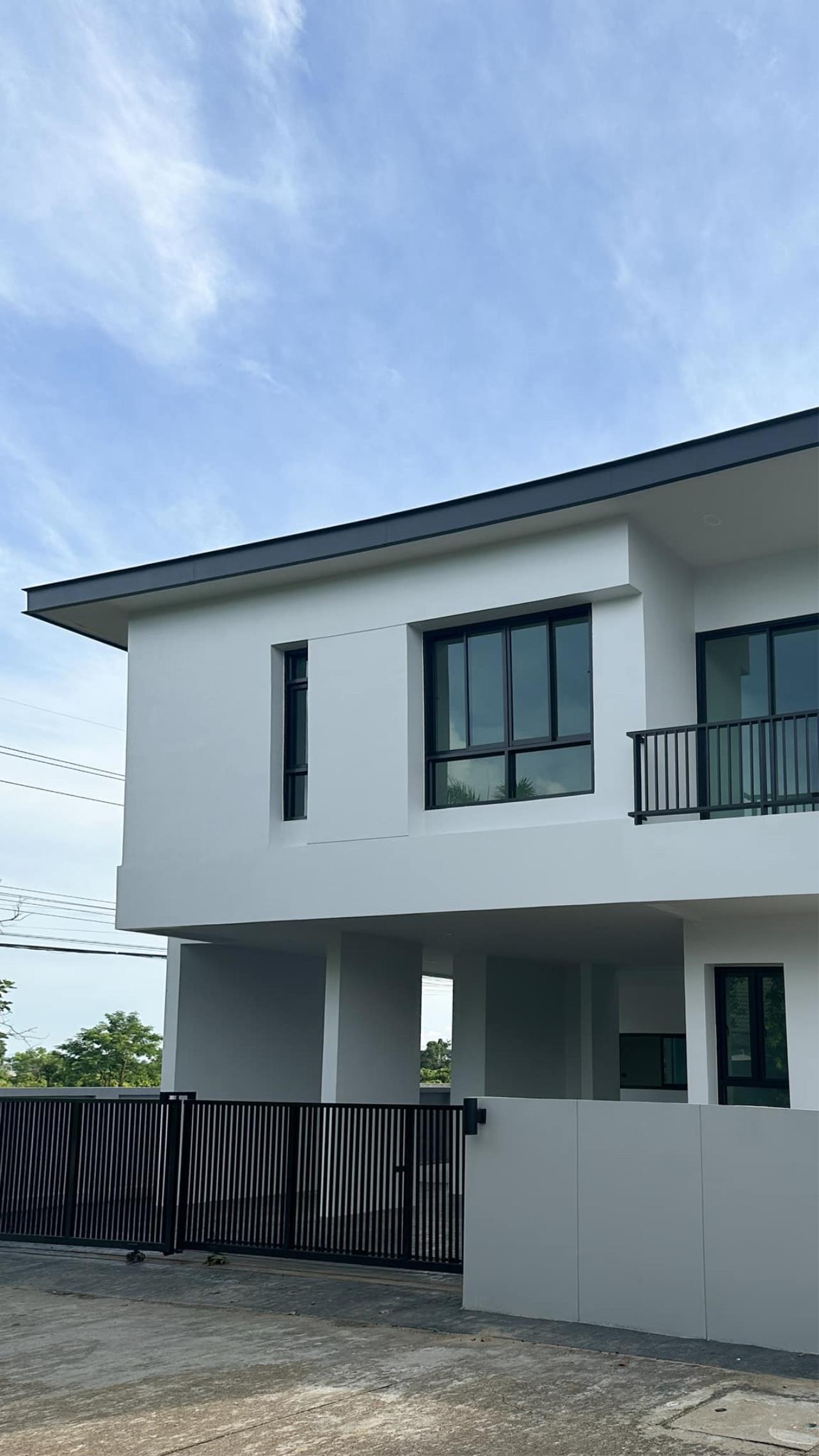 Newly built house for sale, Hang Dong zone