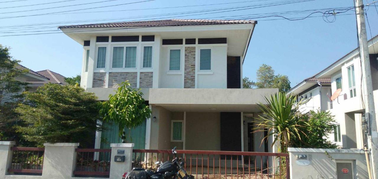 House for rent in Tha Rua zone, near Makro, Chiang Mai.