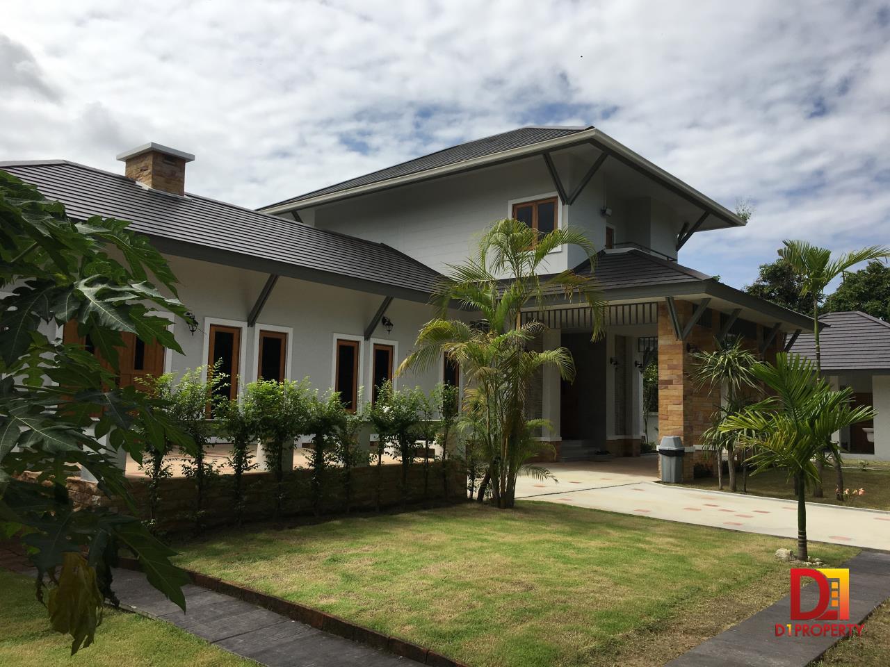 House for sale in Chiang Mai Flora Ville Village, Doi Saket.