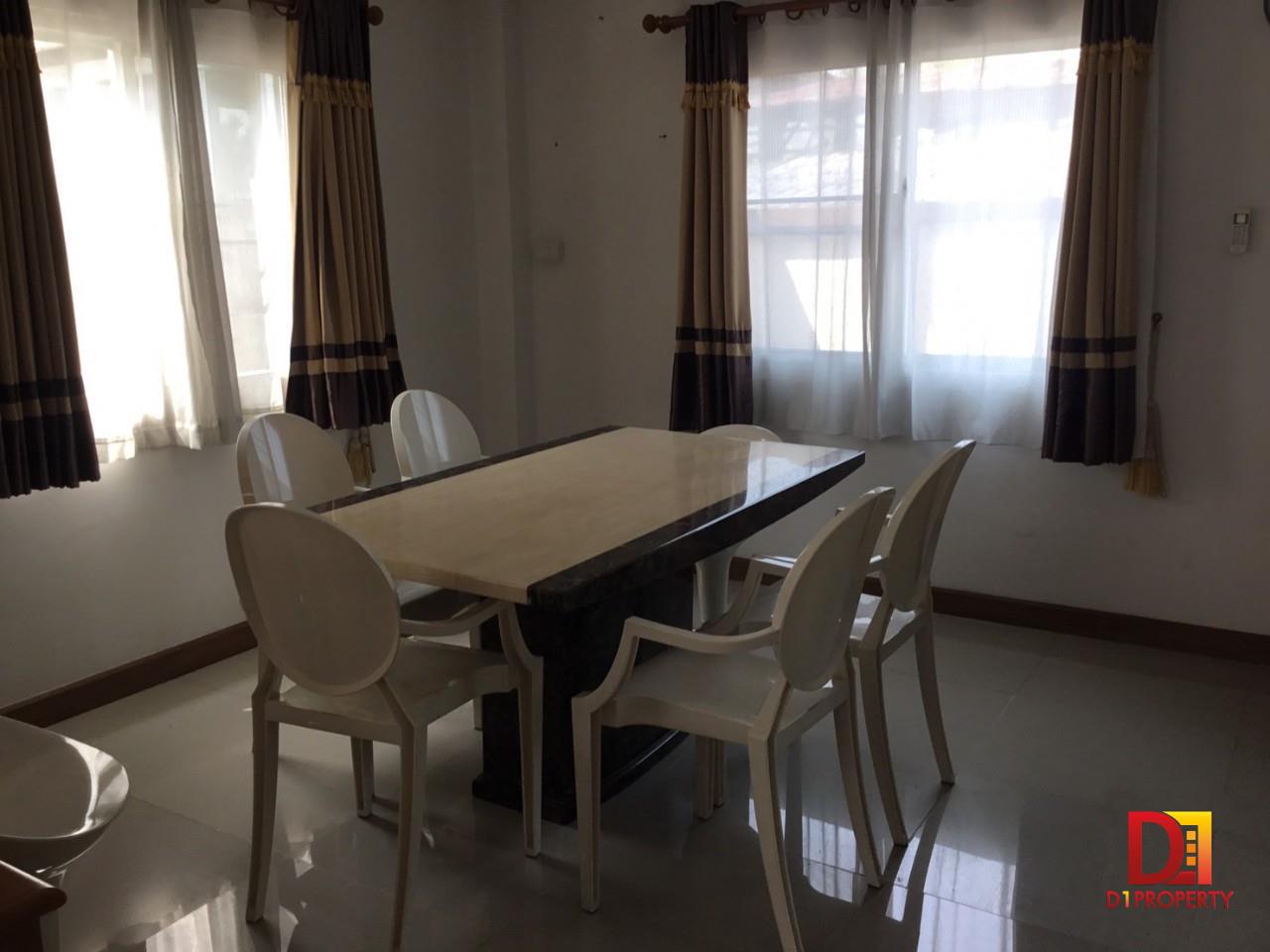 House for rent in San Sai zone in San Sai Siri 2 project. near Central Festival