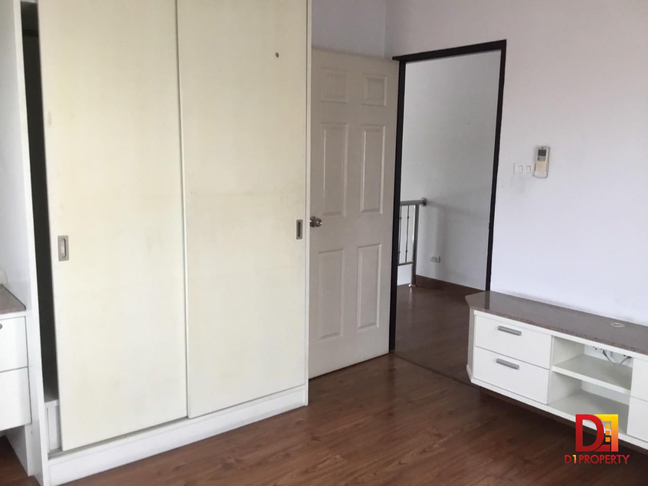 House for rent in San Sai zone in San Sai Siri 2 project. near Central Festival