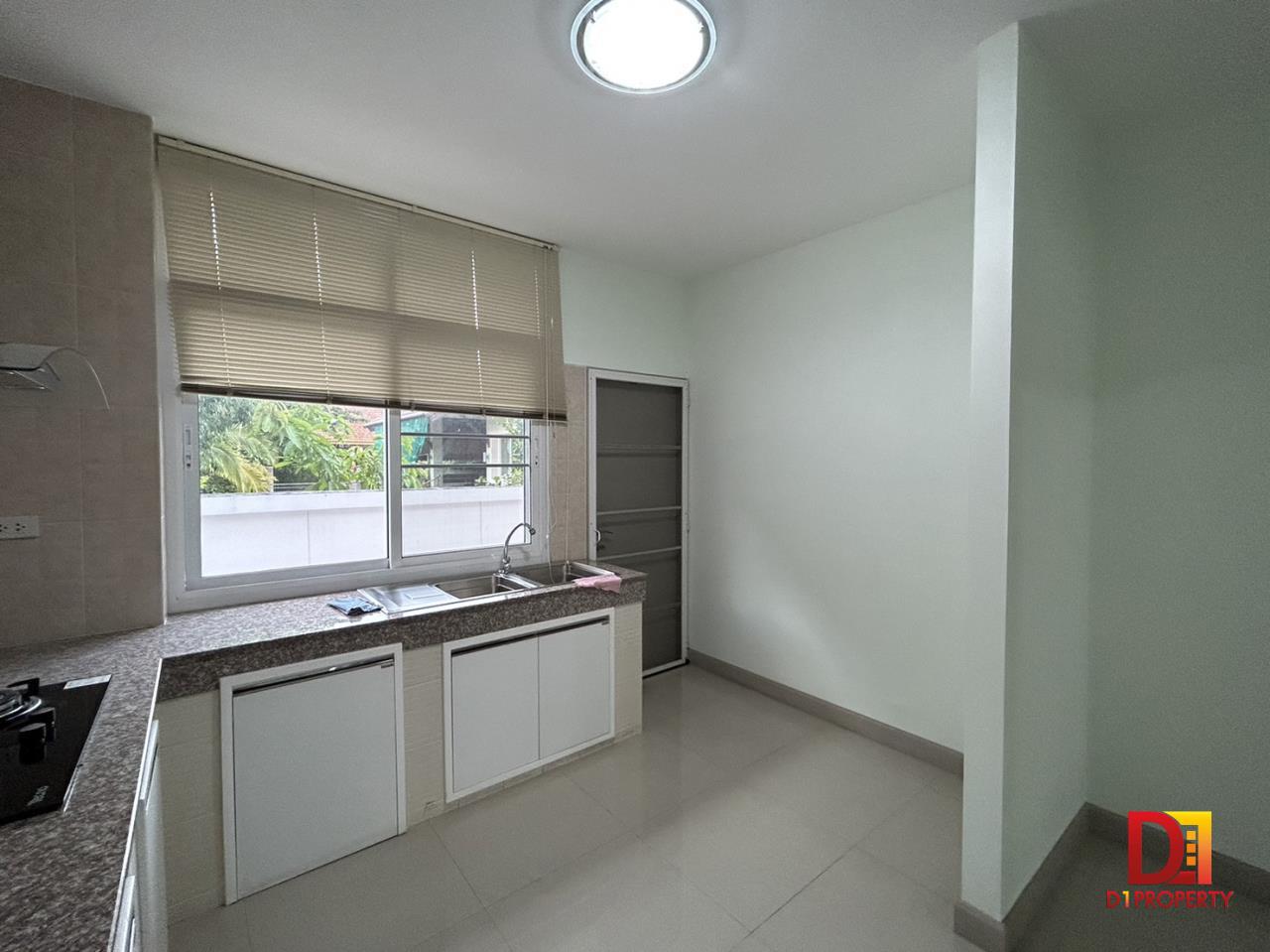 House for sale in Hang Dong zone