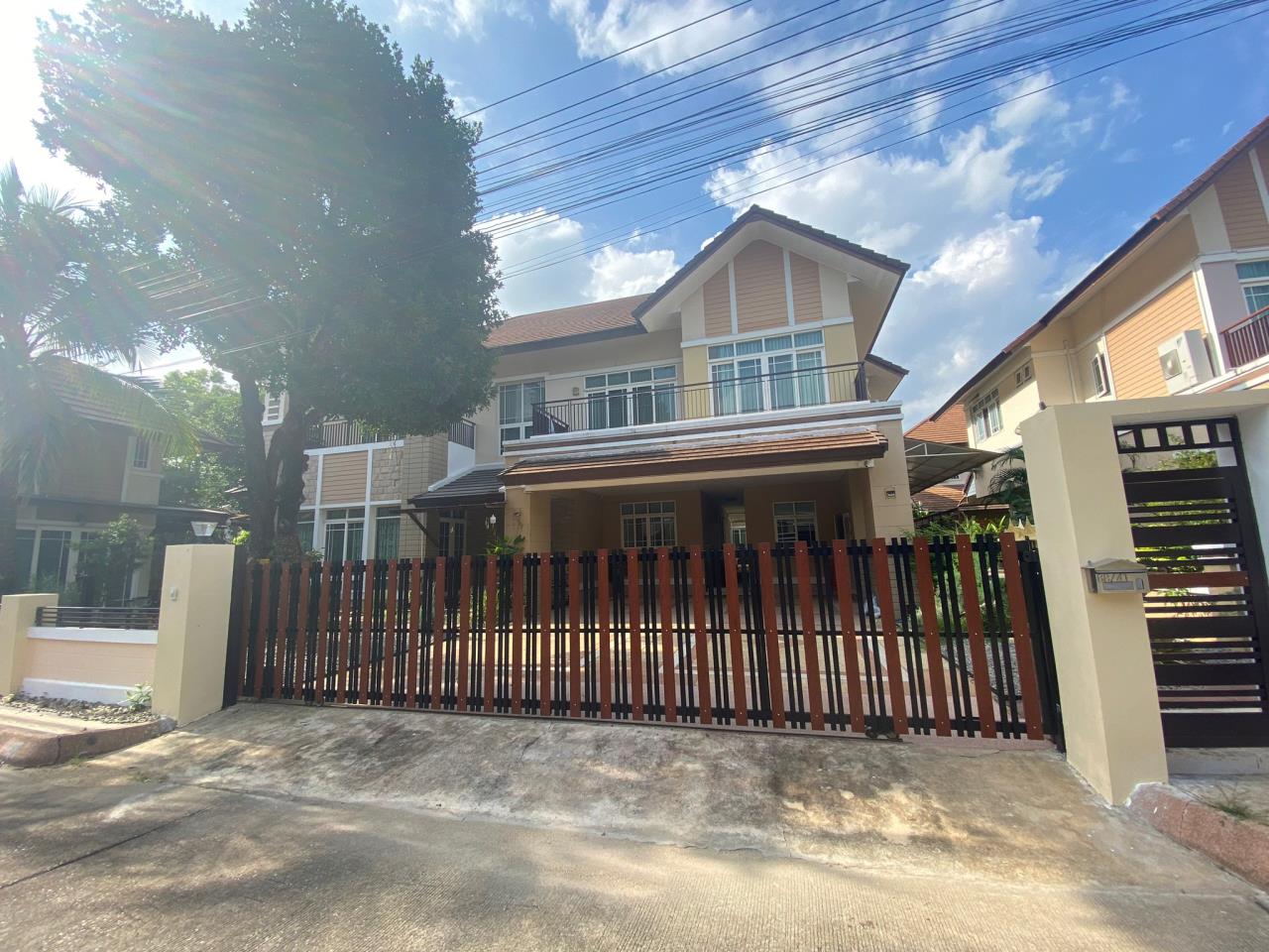 House for sale in Pa Daet zone