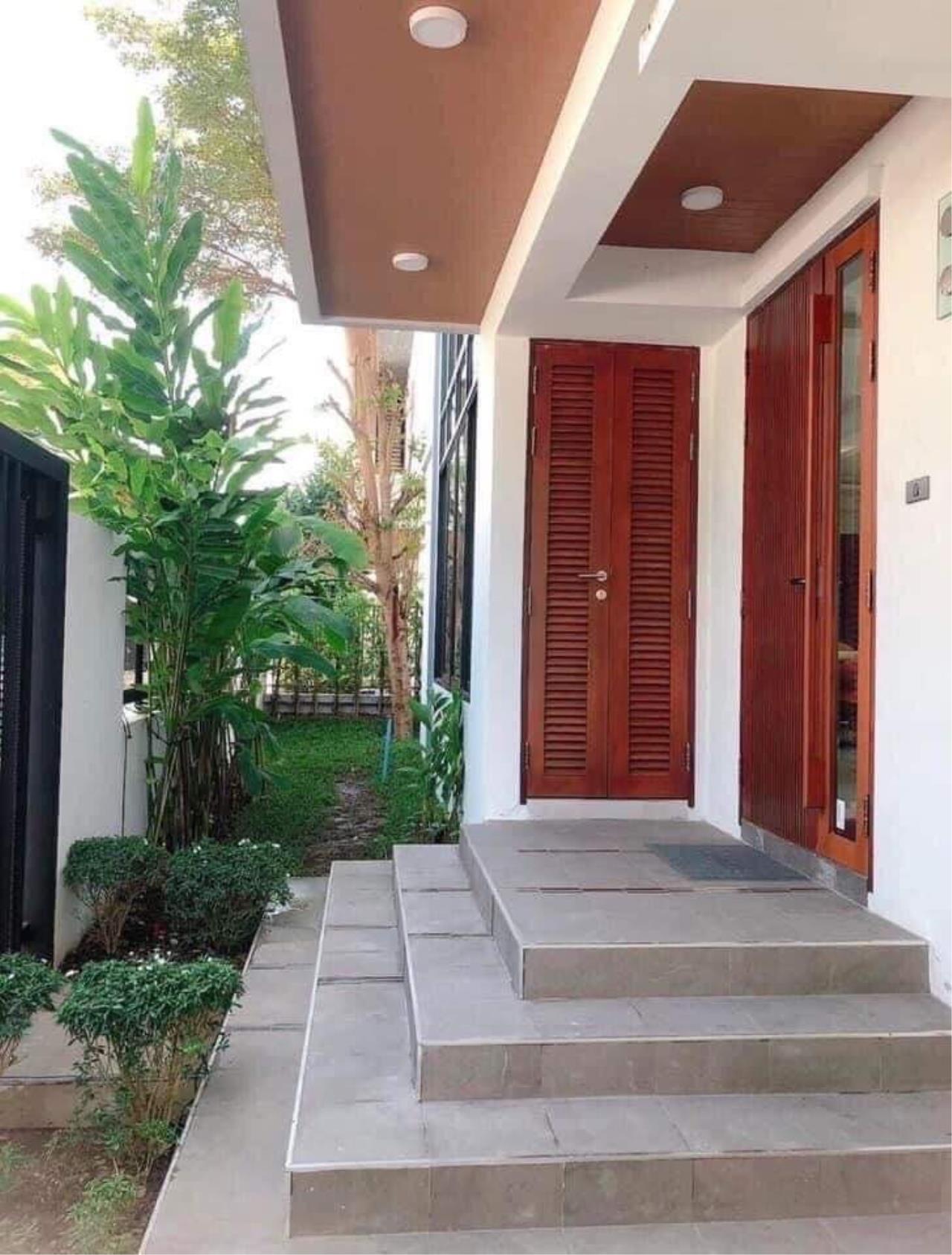 Pool villa for sale, Buakhang San Kamphaeng zone