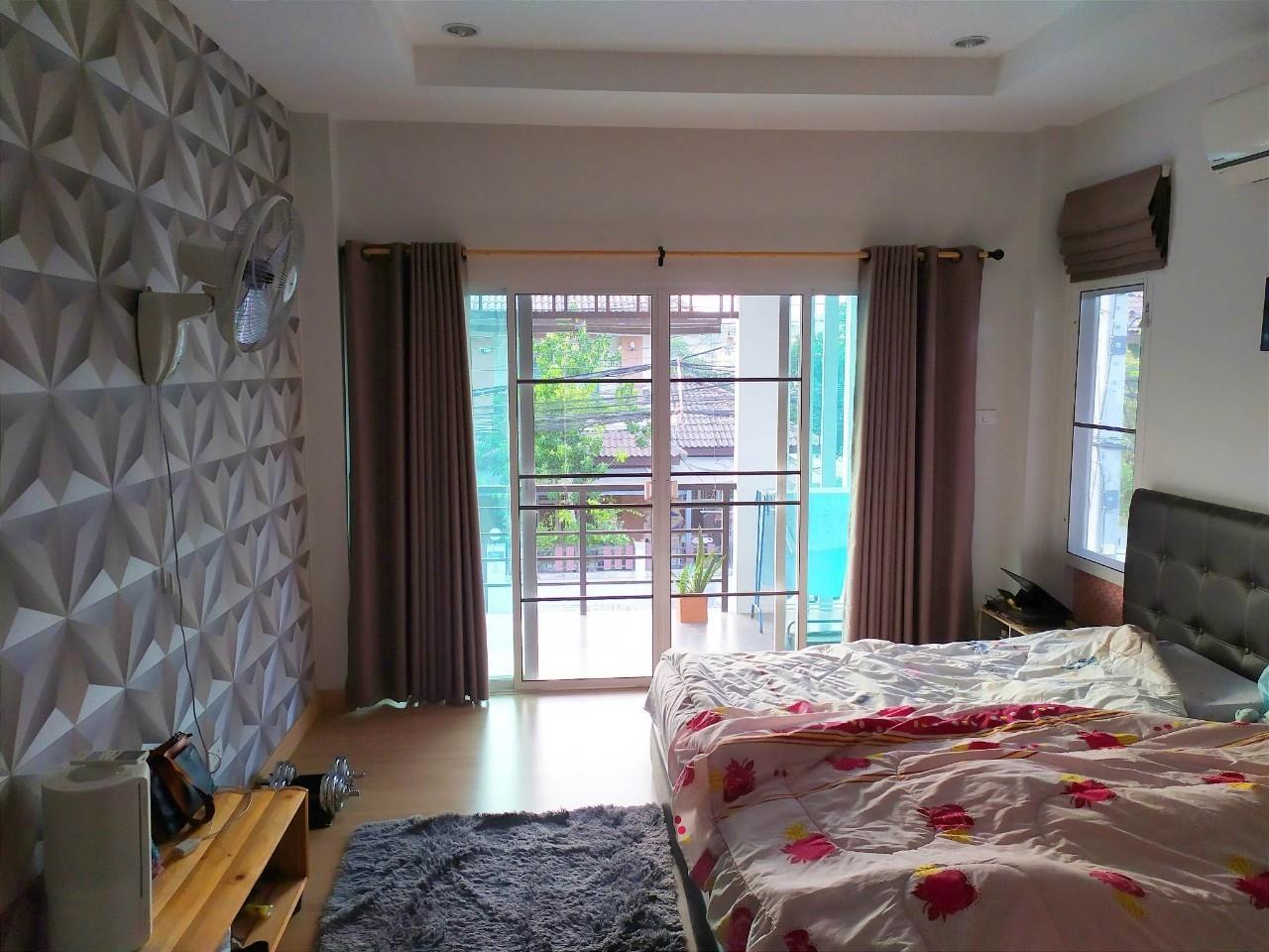 House for sale in San Phi Suea zone