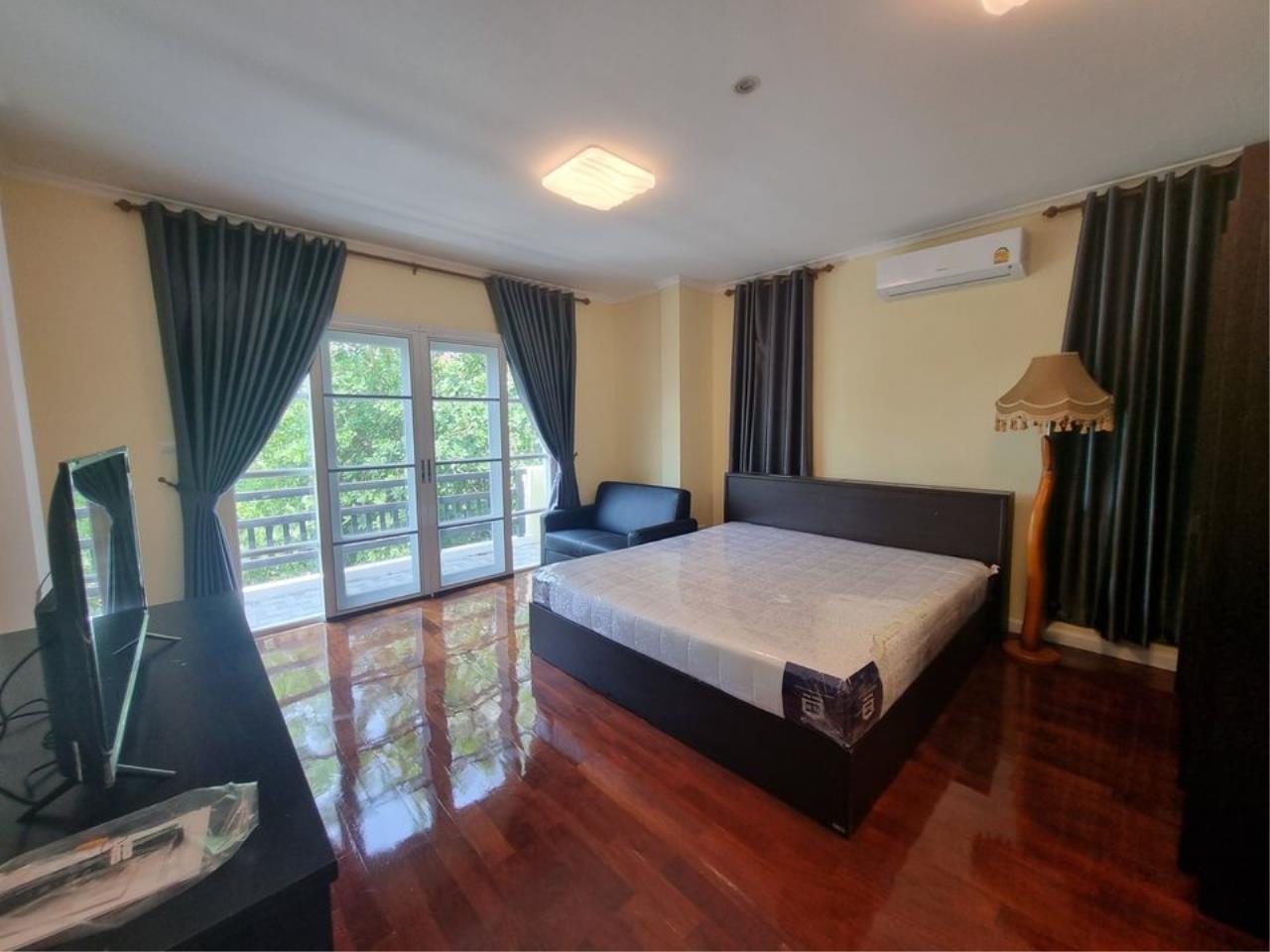 Pool villa for sale with tenants in Hang Dong zone