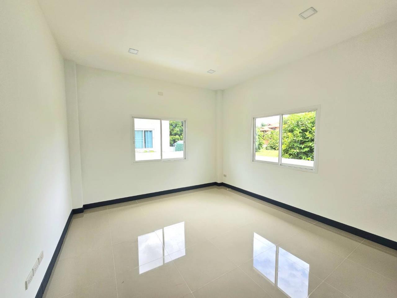 House for sale in Saraphi area