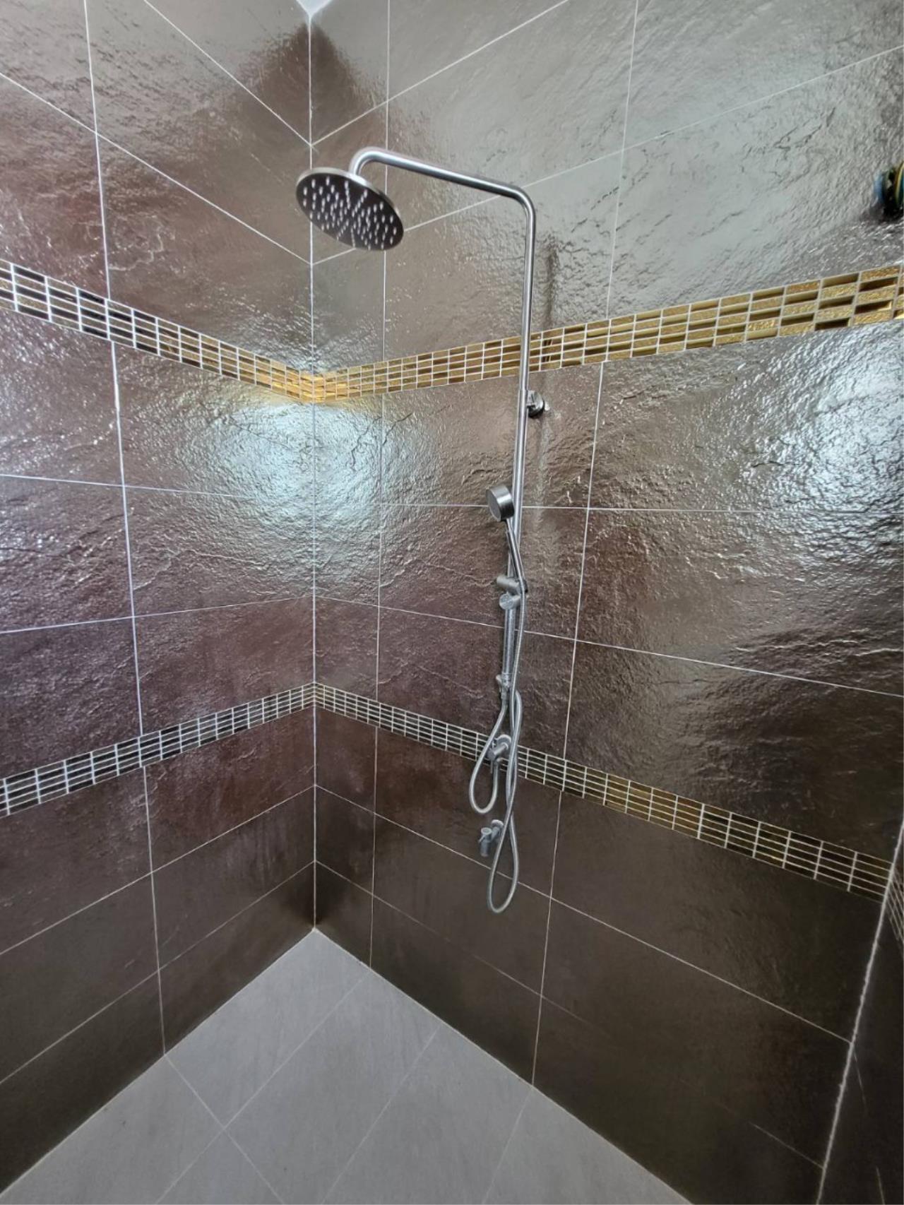 House for sale, one storey, Saraphi zone
