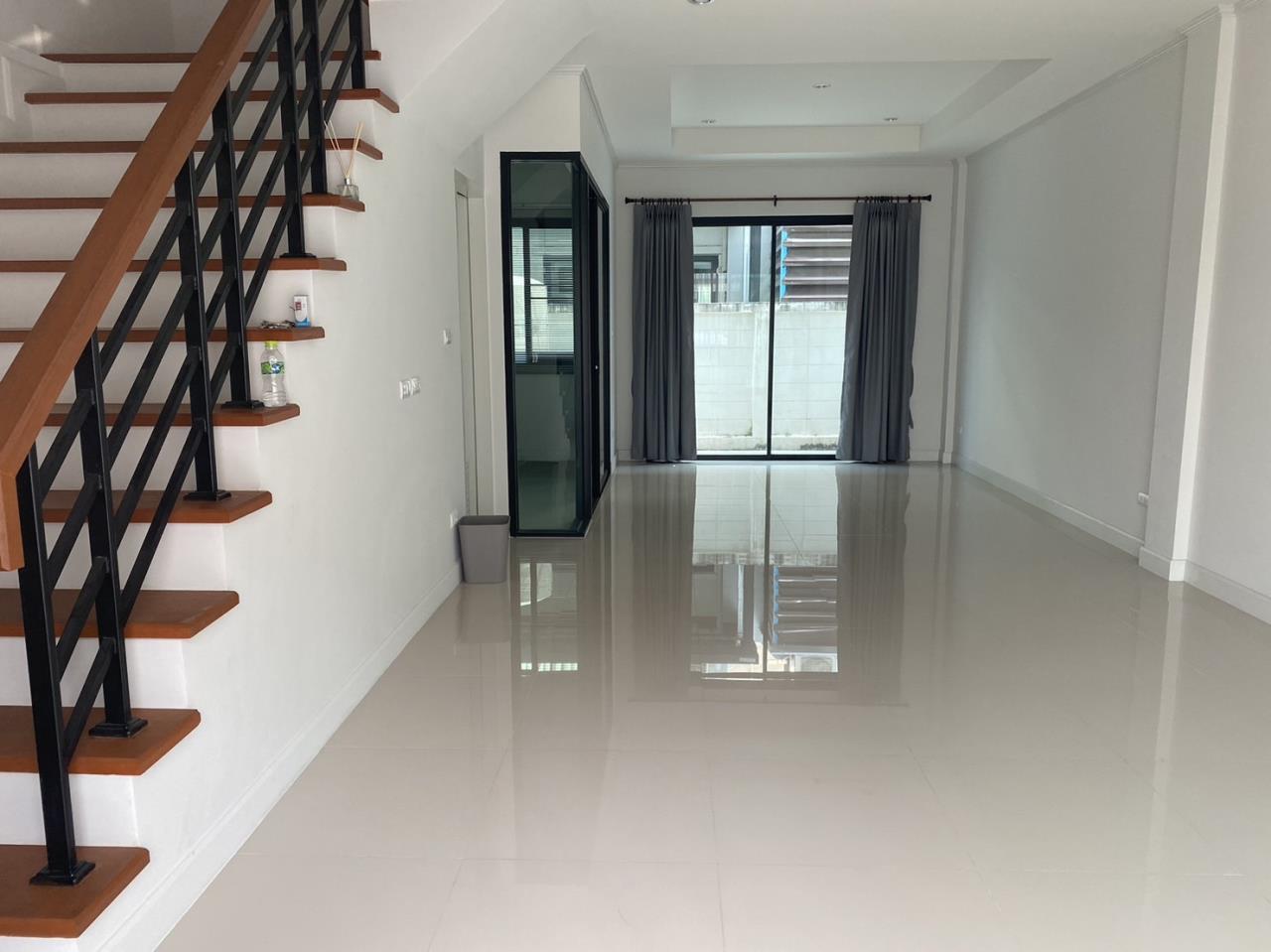 Townhome for sale in Pa Daet zone