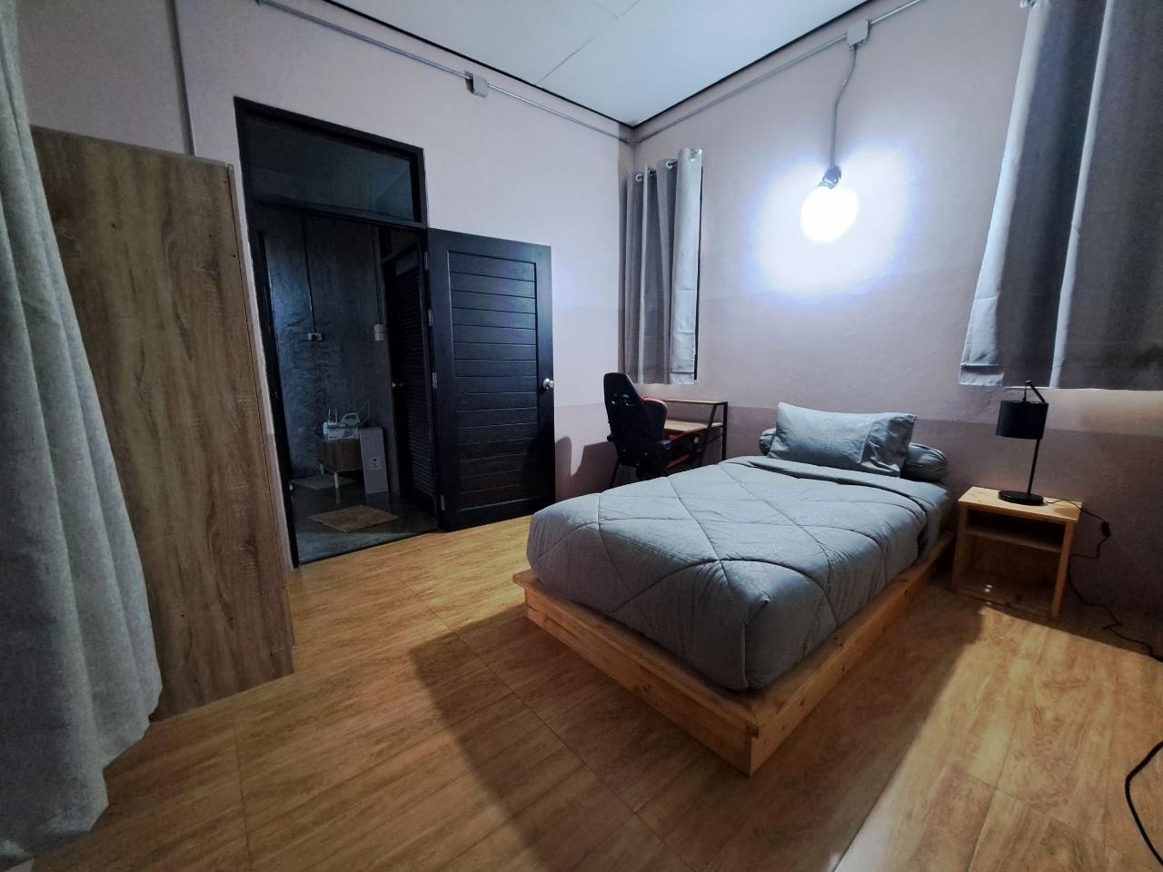 House for sale/rent in cities near Ambassador Bilingual Academy