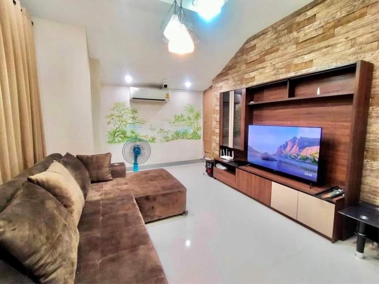 House for sale in Saraphi area